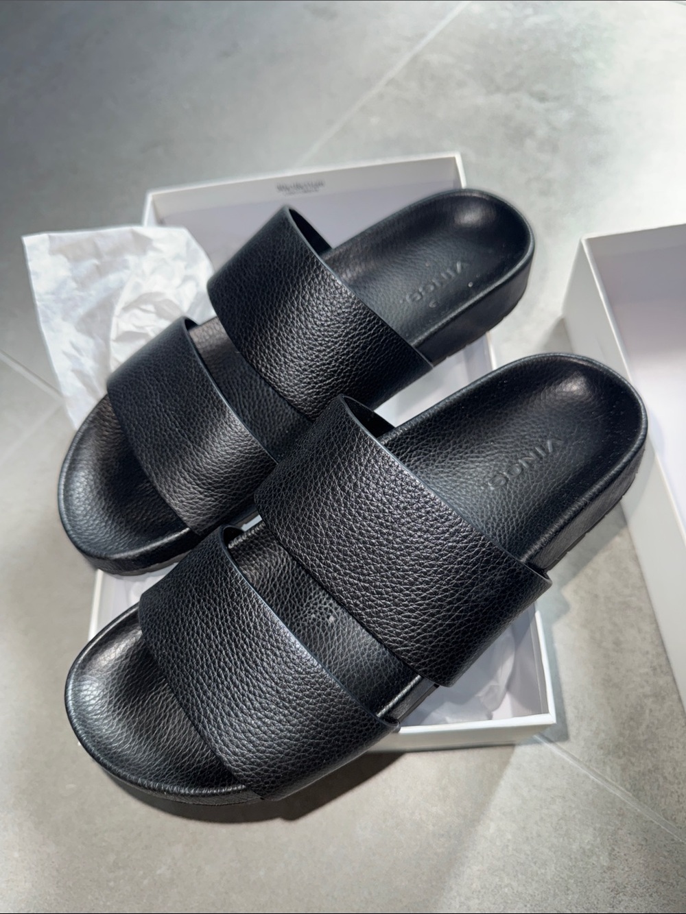 Vince Women’s Size 7 Black Leather Double-Strap Slide - Picture 10 of 10